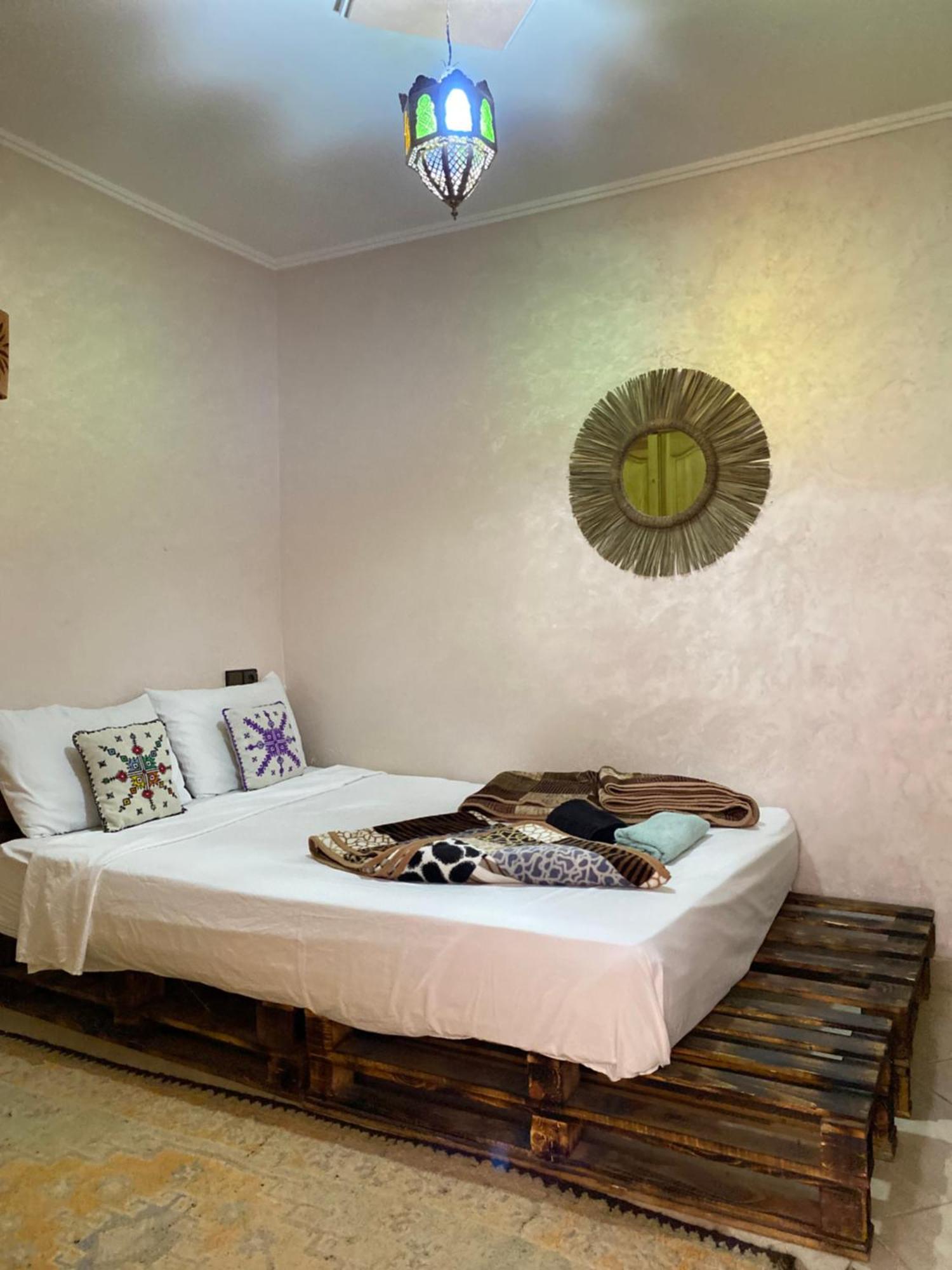 Chill Surfer Hostel Tamraght Bagian luar foto