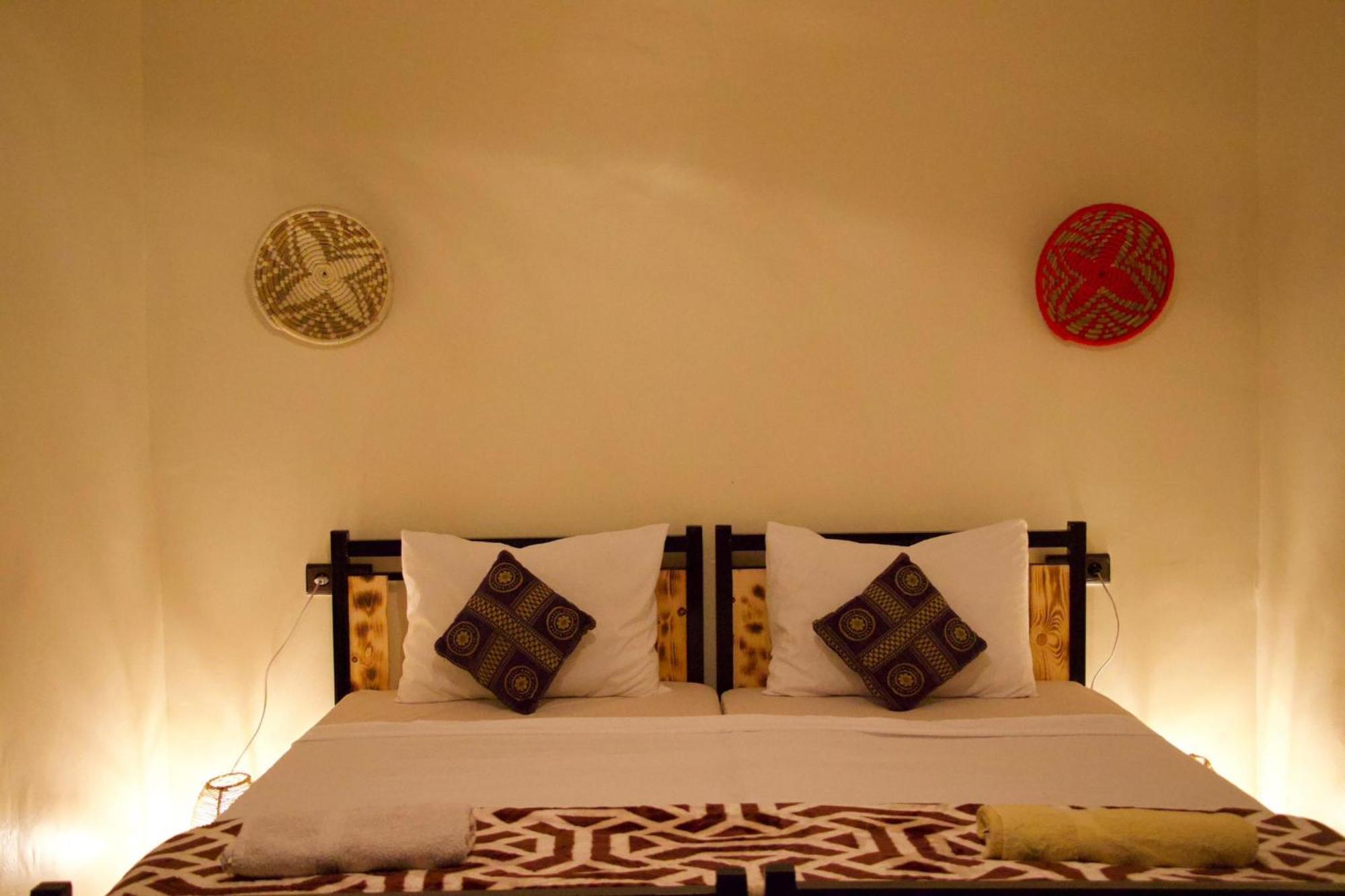 Chill Surfer Hostel Tamraght Bagian luar foto