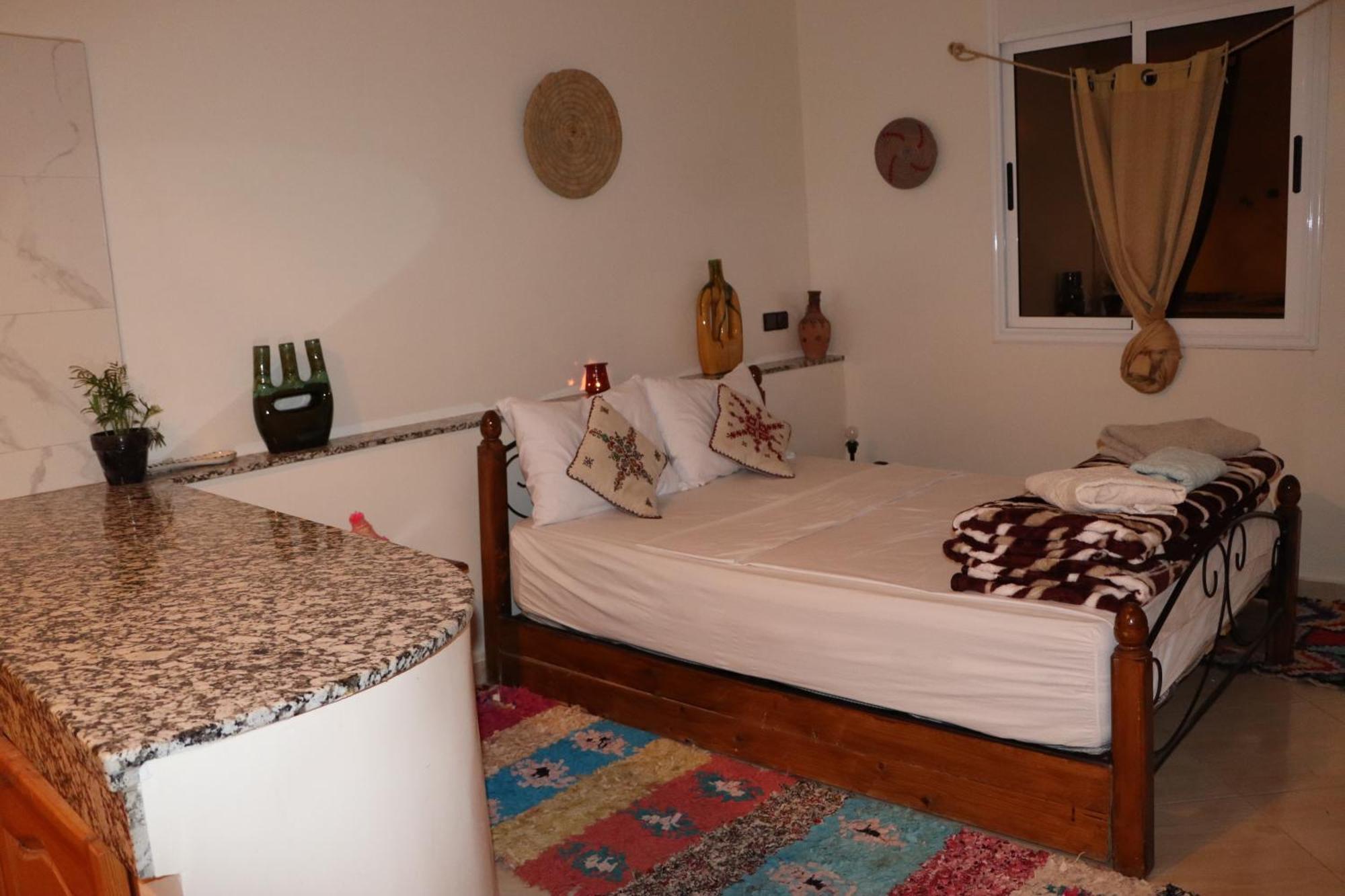 Chill Surfer Hostel Tamraght Bagian luar foto