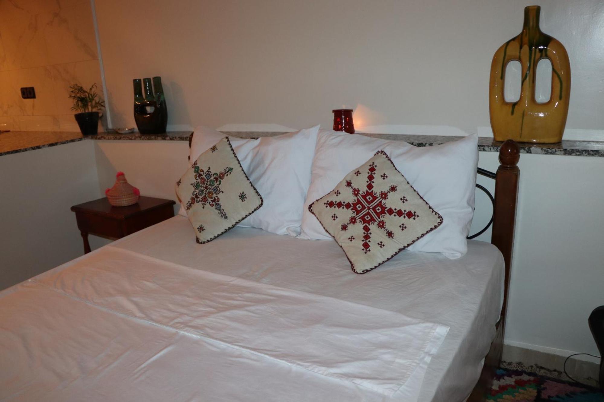 Chill Surfer Hostel Tamraght Bagian luar foto